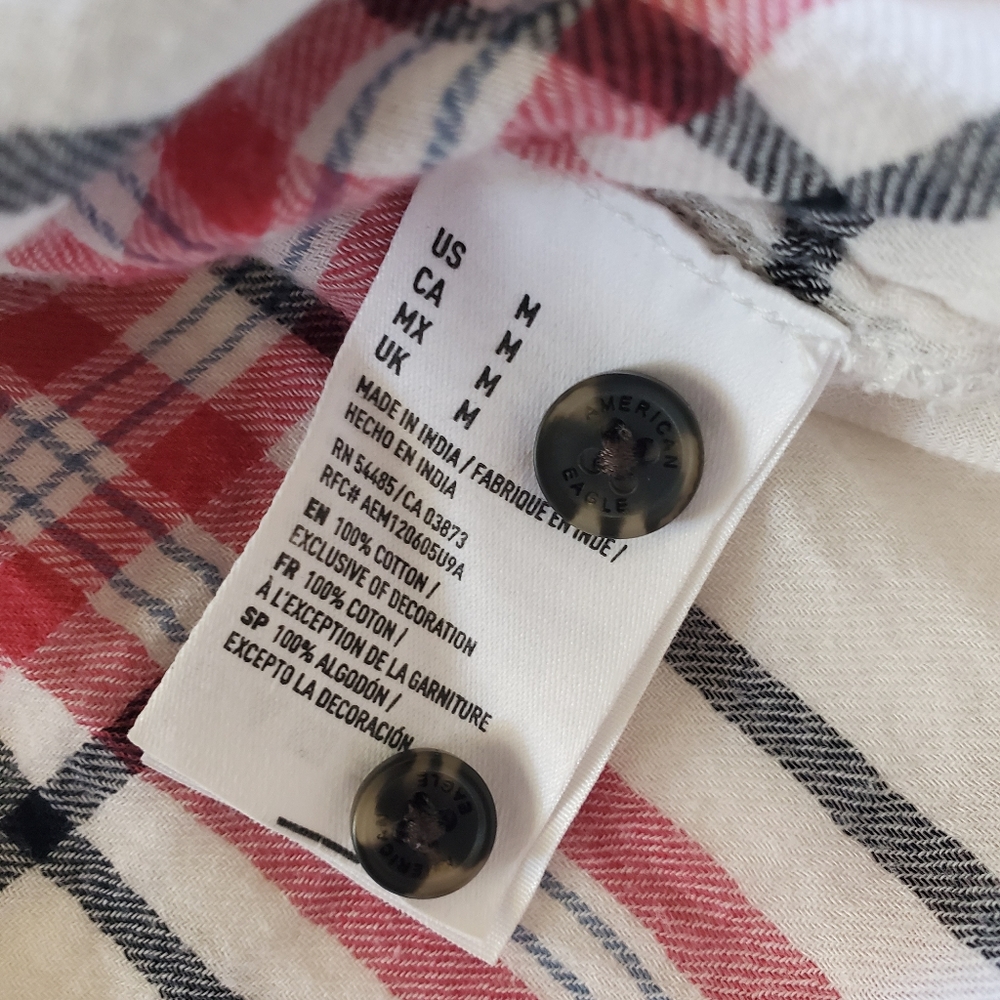 American Eagle Button Down Size Medium - image 6